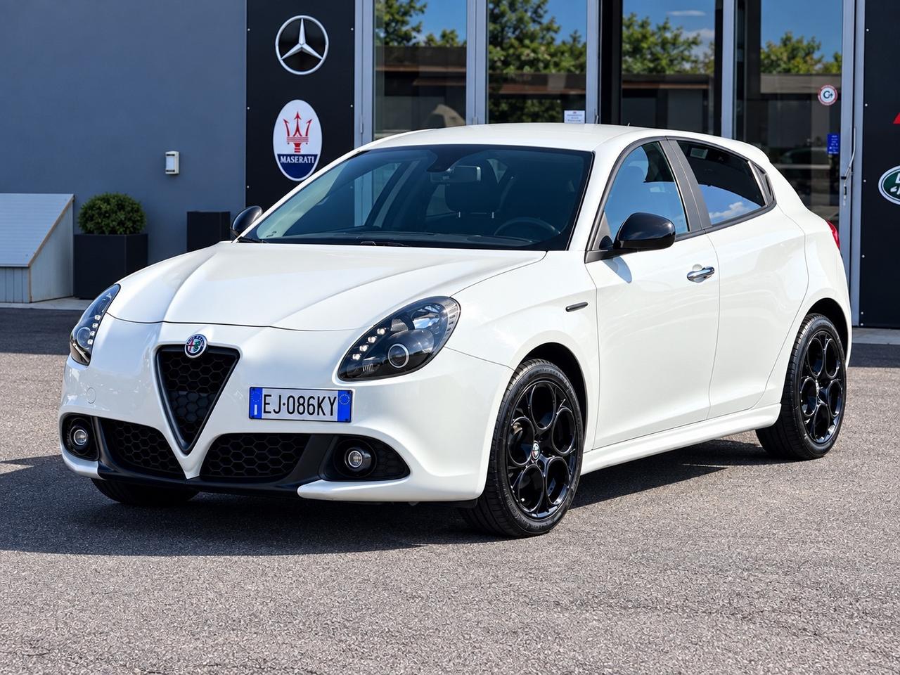 Alfa Romeo Giulietta1.6 105 CV Distinctive DISTRIBUZIONE ESEGUITA