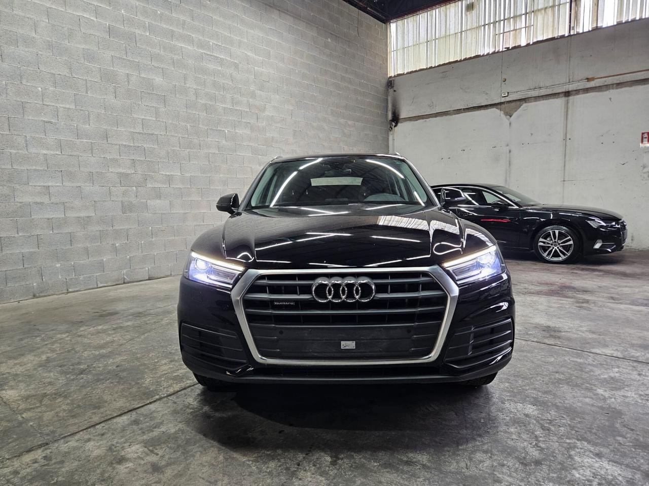 Audi Q5 50 2.0 tfsi e Business quattro 299cv s-tronic