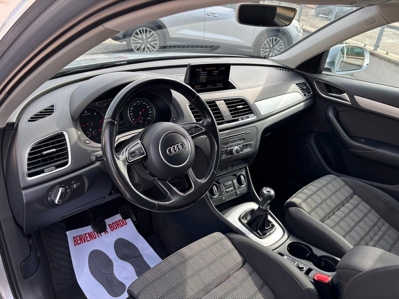 Audi Q3 2.0 TDI 150 CV Sport//.*.