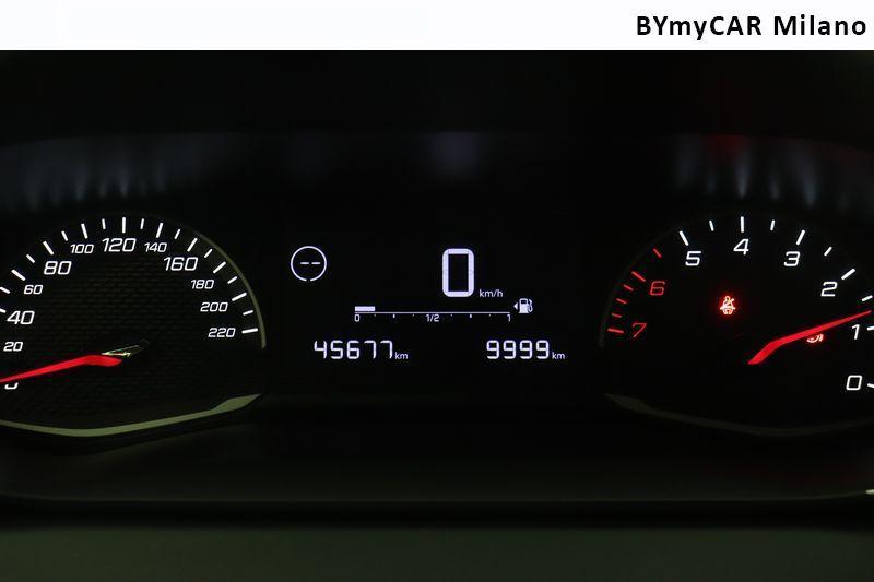 Peugeot 2008 1.2 PureTech Active