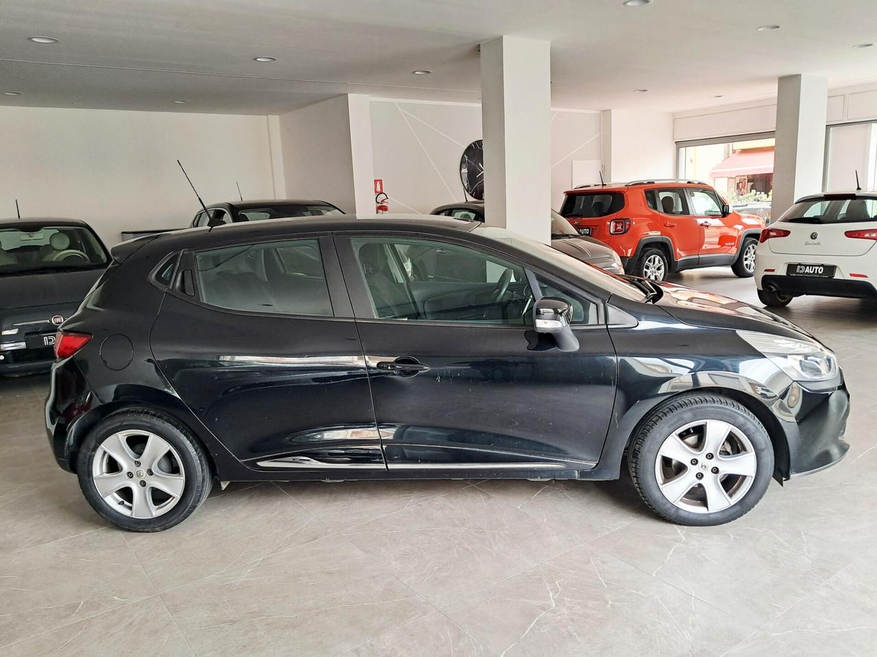 Renault Clio 1.5 dCi 8V 75CV 5 porte