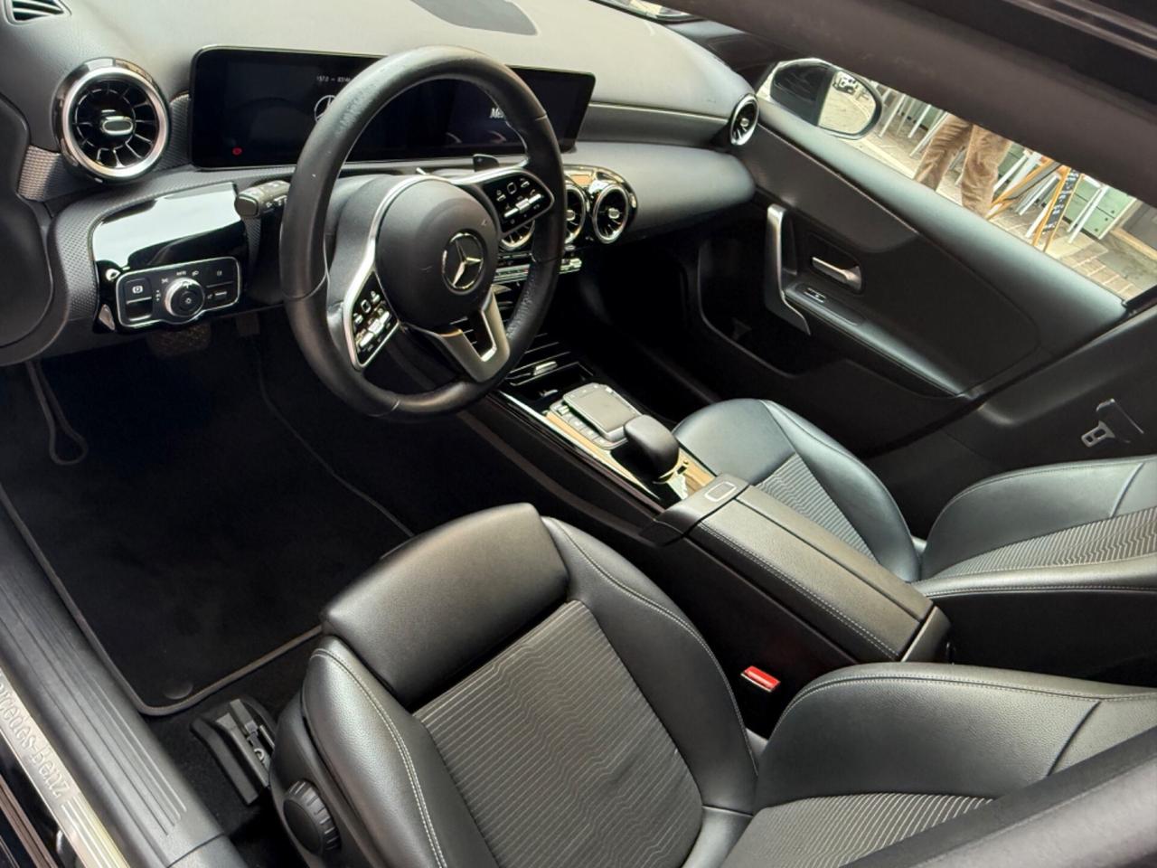 Mercedes-benz A 180 d Automatic Business Extra solo da QUALITYCARS PESCARA