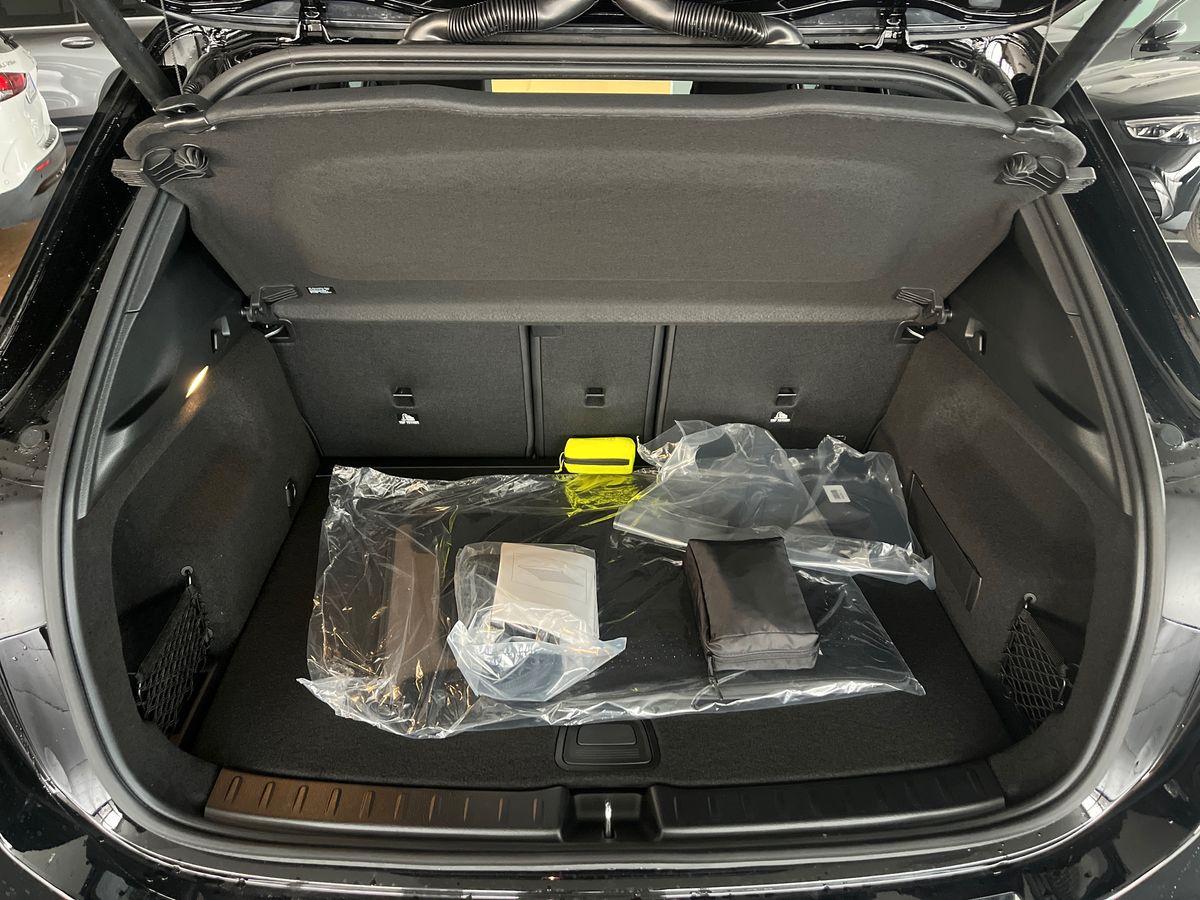 Mercedes-Benz GLA 180 d Automatic