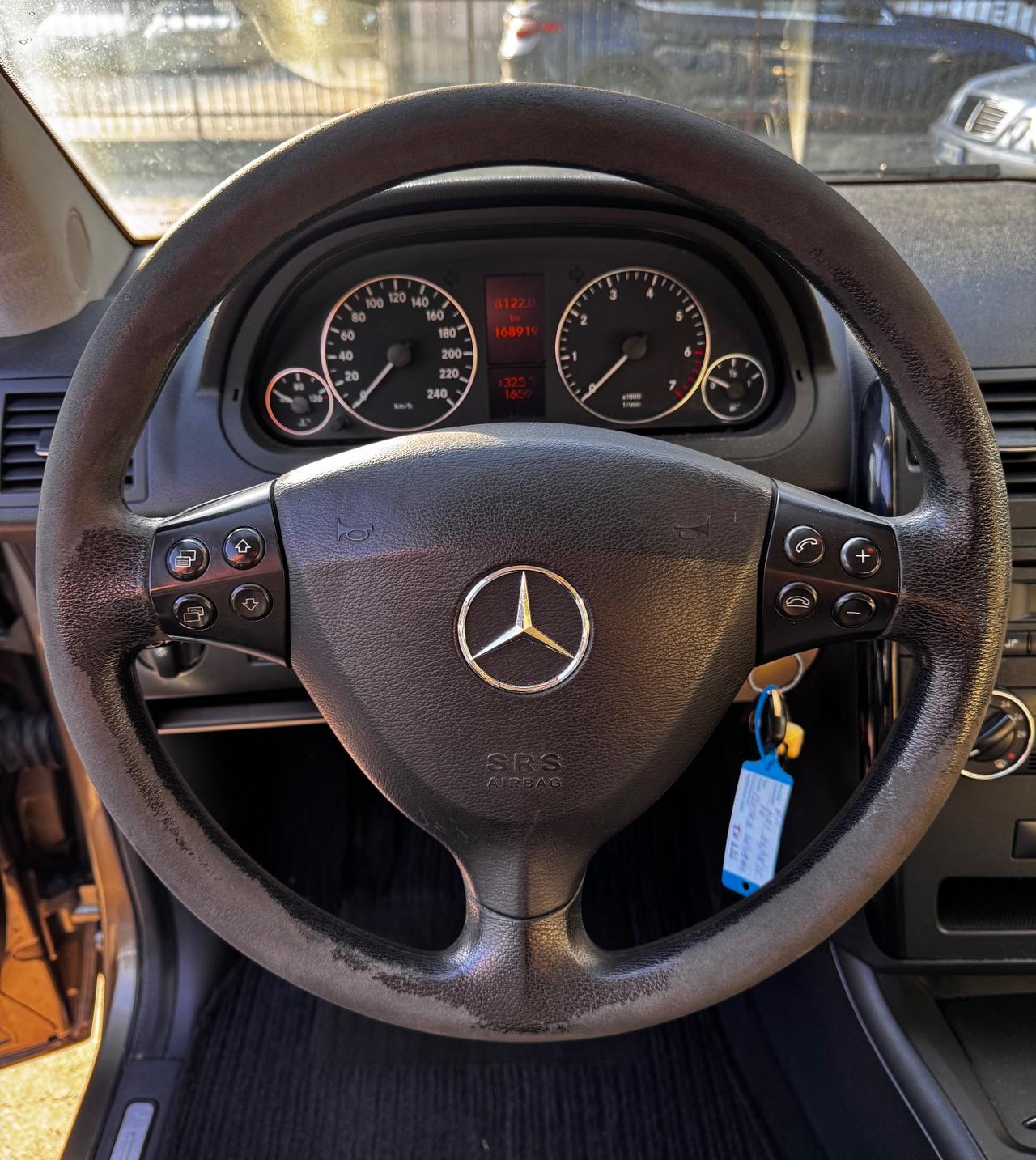 Mercedes-benz A 160- Neopatentati -95cv