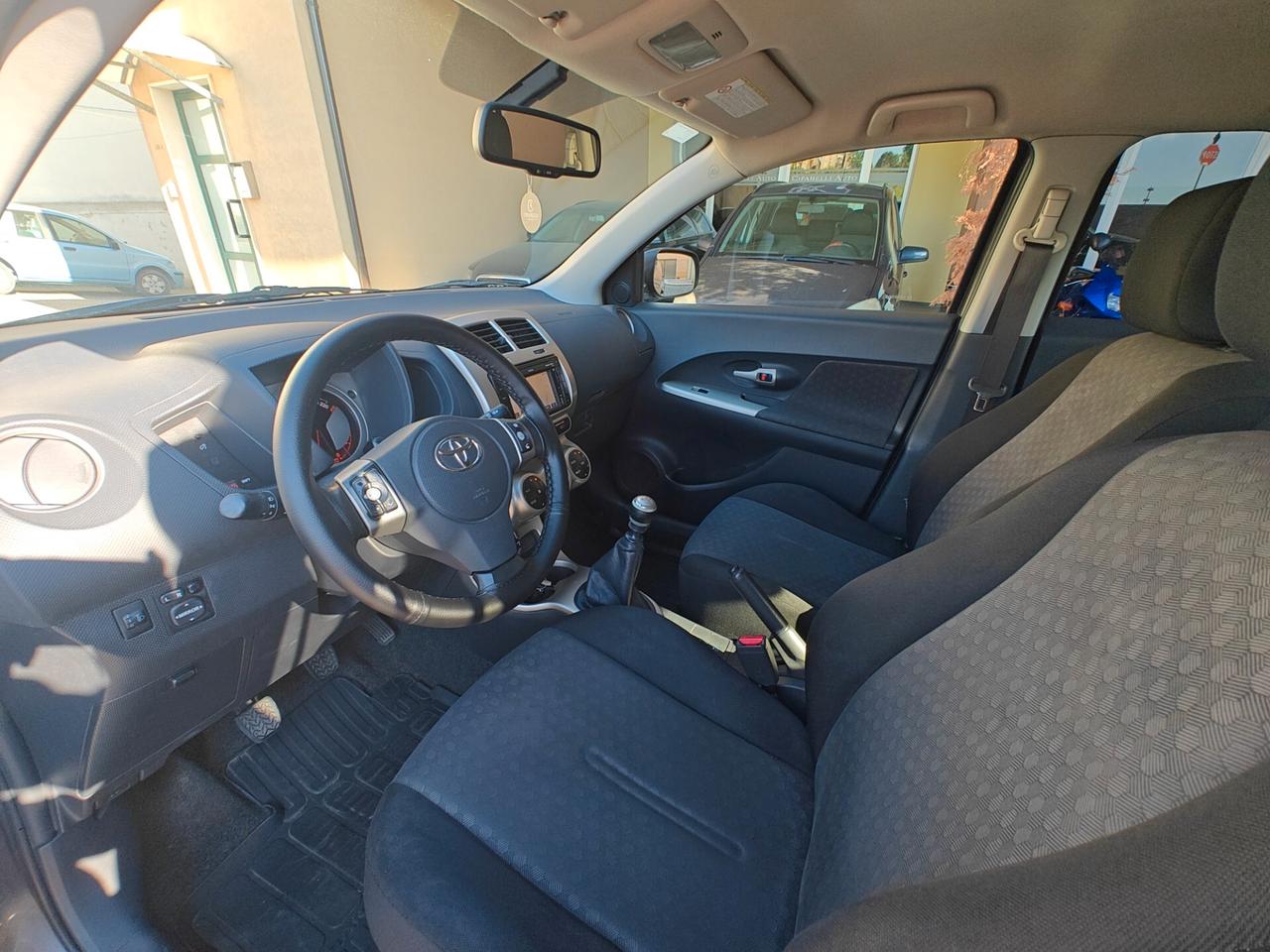 Toyota Urban Cruiser 1.4 D-4D AWD