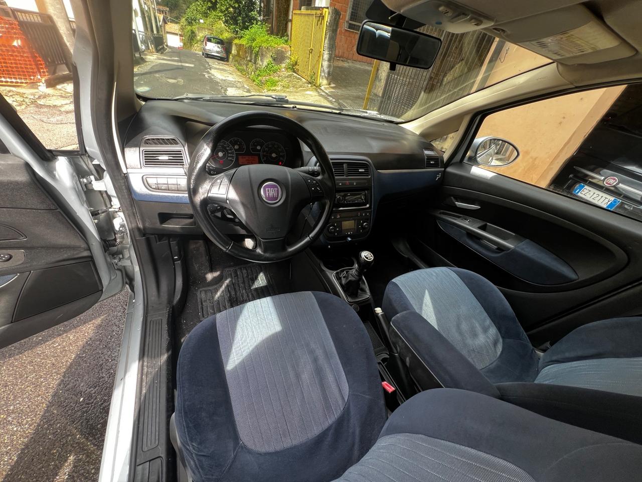 Fiat Grande Punto 1.3 MJT 75 CV 5 porte Dynamic