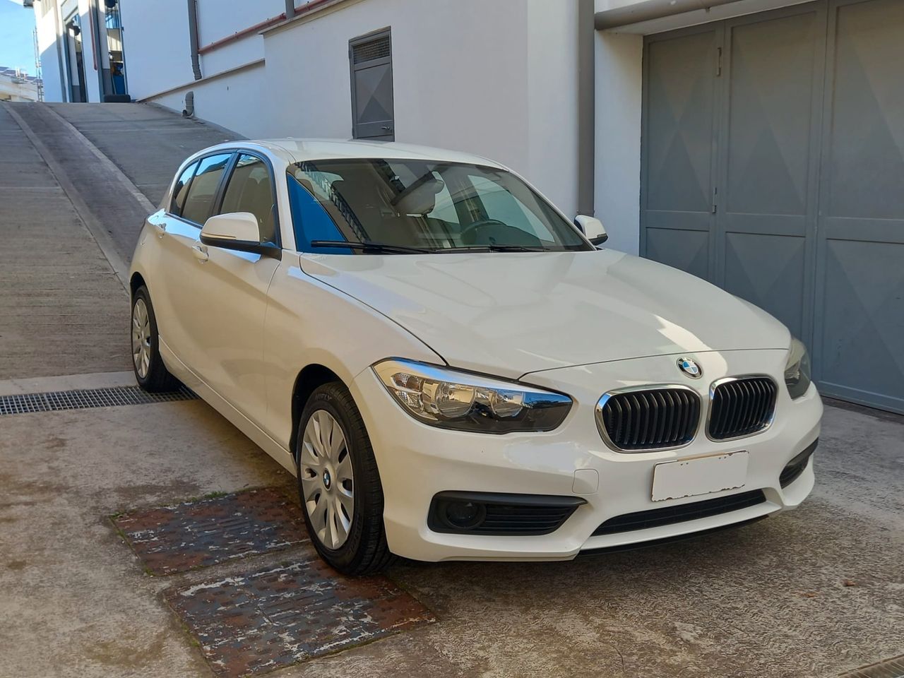 Bmw 114 114d 5p. Business - 2017