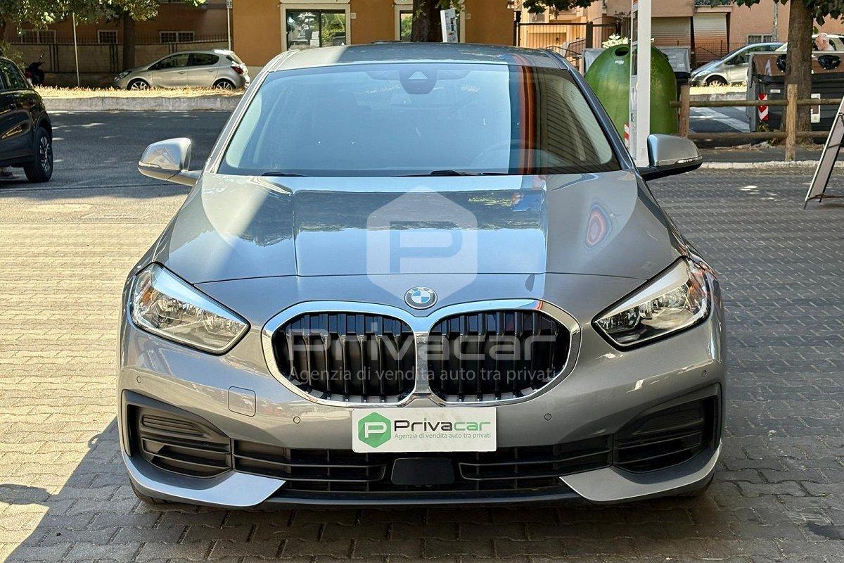 BMW 120i 5p. Business Advantage