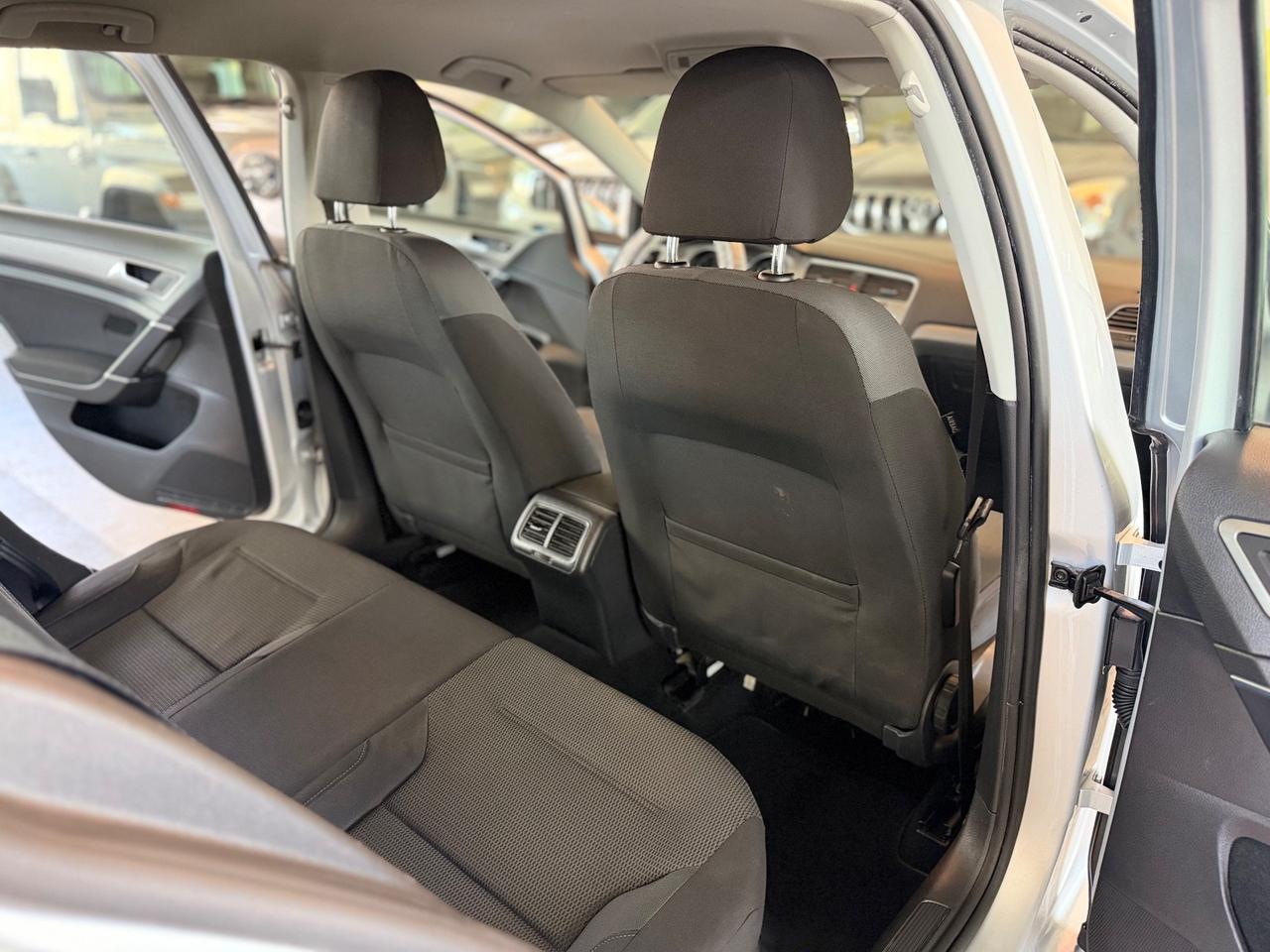 Volkswagen Golf 1.6 TDI 110 CV BlueMotion Neopatentati euro 6
