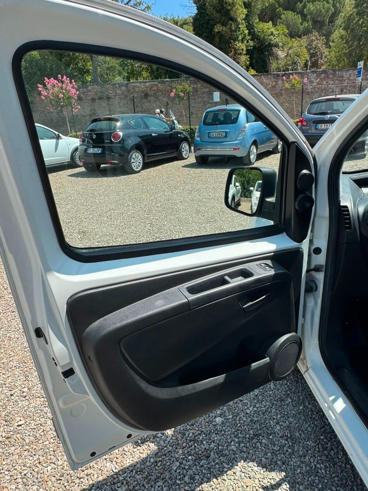 Fiat Qubo 1.4 8V 77 CV Dynamic Natural Power