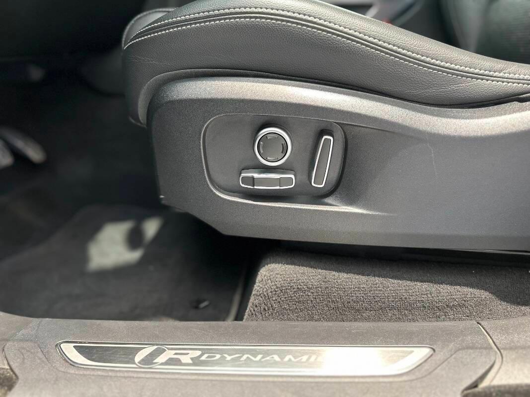 Jaguar F-Pace 2.0d i4 mhev R-Dyn.S awd 204cv auto