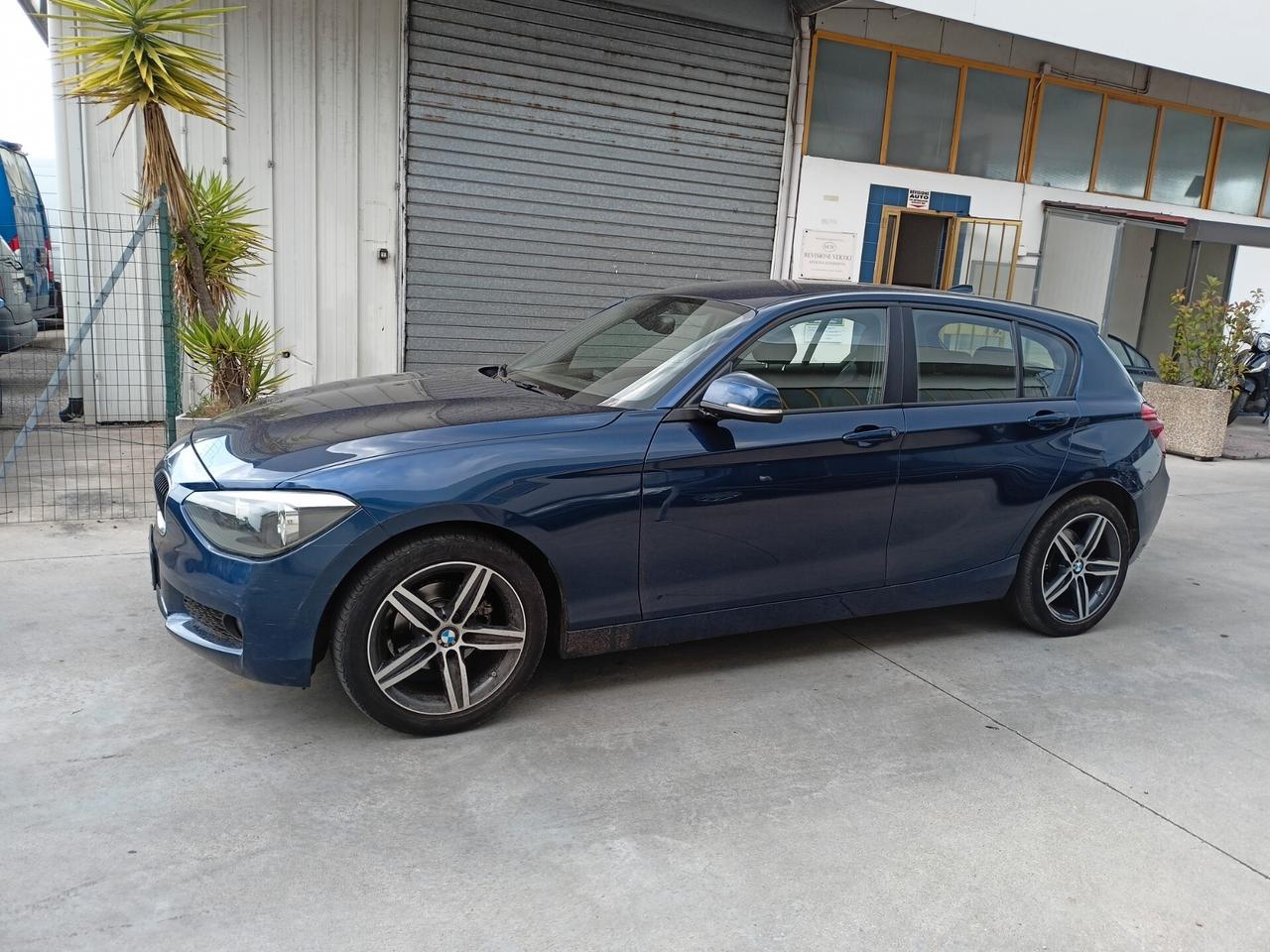 Bmw 116d 5p. Sport automatica 115 cv km originali