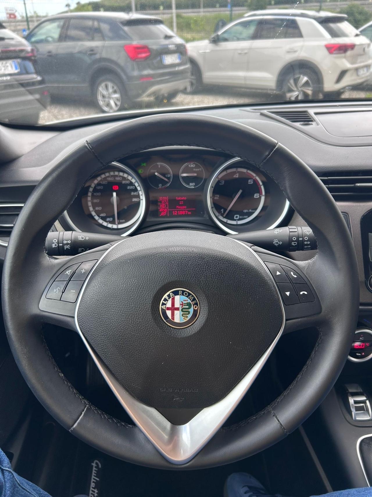 Alfa Romeo Giulietta 1.6 JTDm-2 105 CV Exclusive