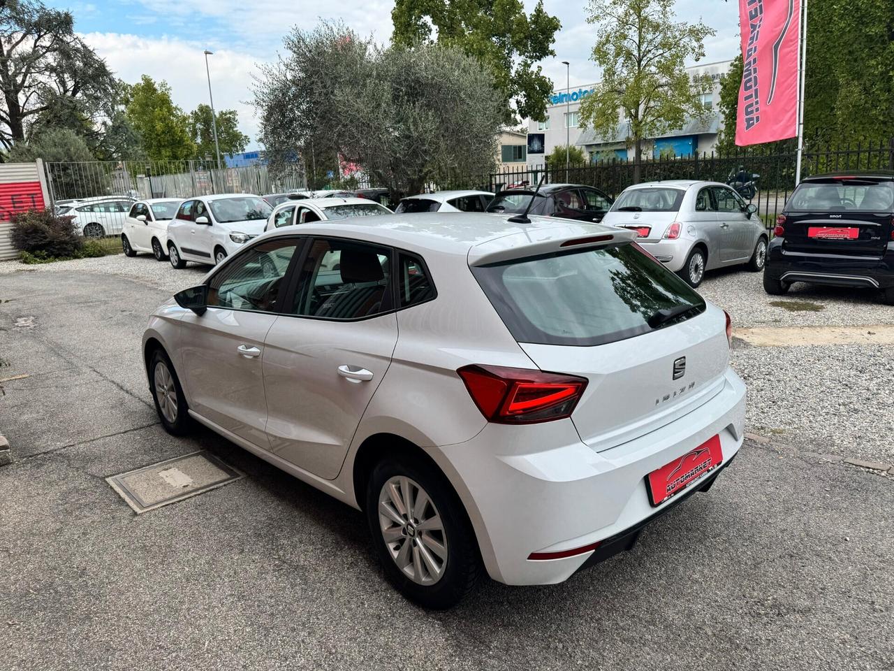 Seat Ibiza 1.6 TDI 95CV DSG NEOPATENTATI