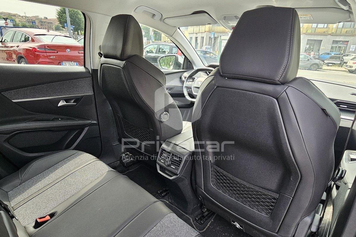 PEUGEOT 3008 BlueHDi 130 S&S EAT8 Allure