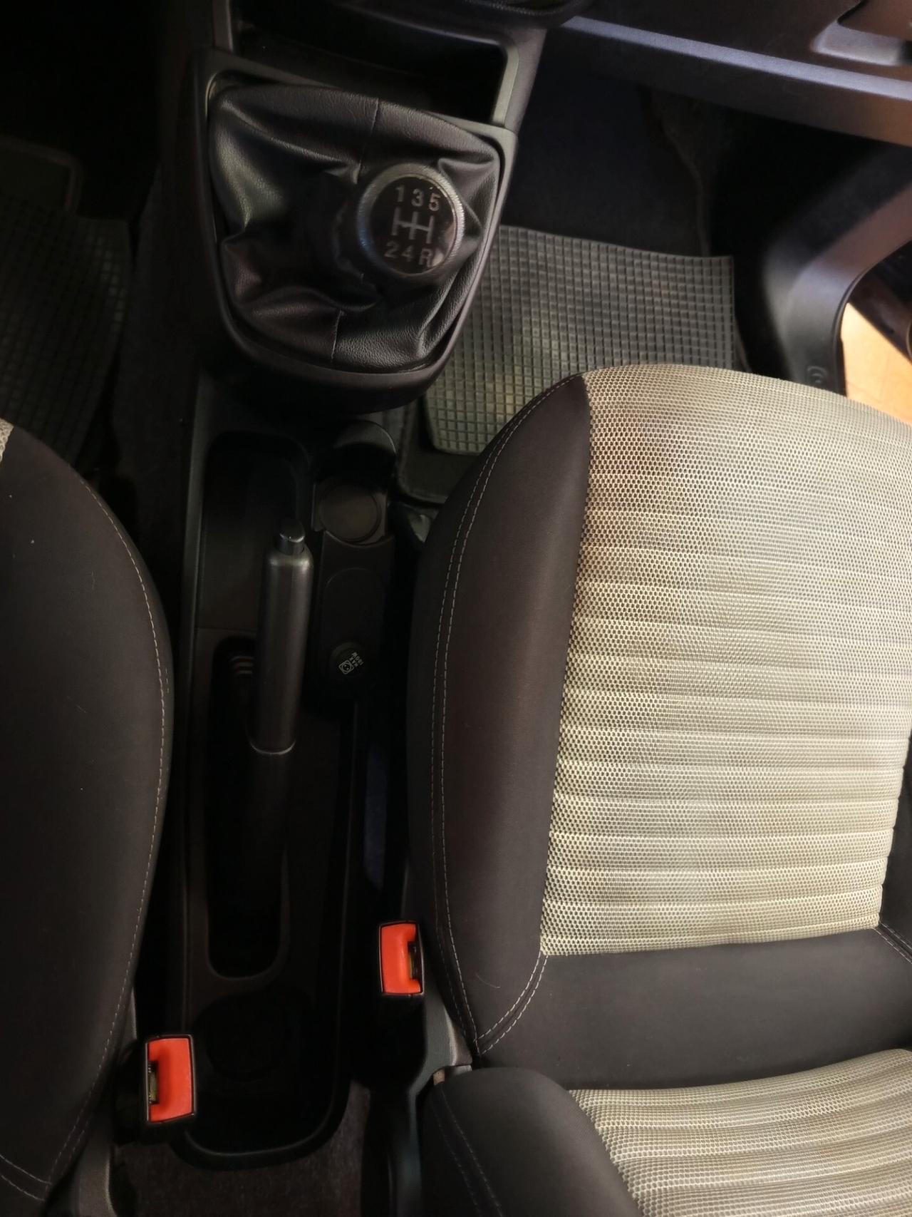 Fiat Qubo 1.3 MJT 75 CV Trekking