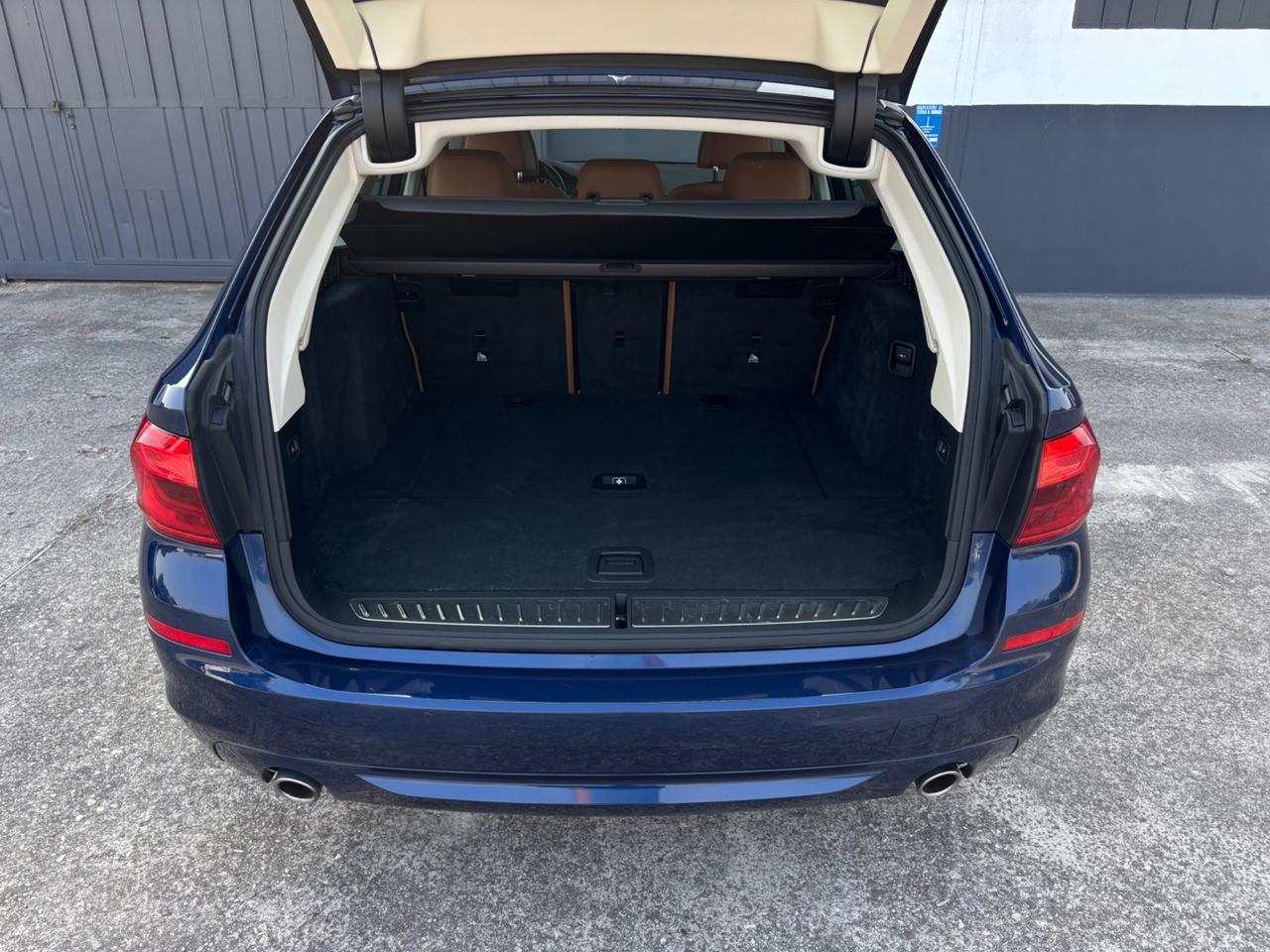 BMW 530D XDrive 3.0 265cv . Garanzia 12 mesi