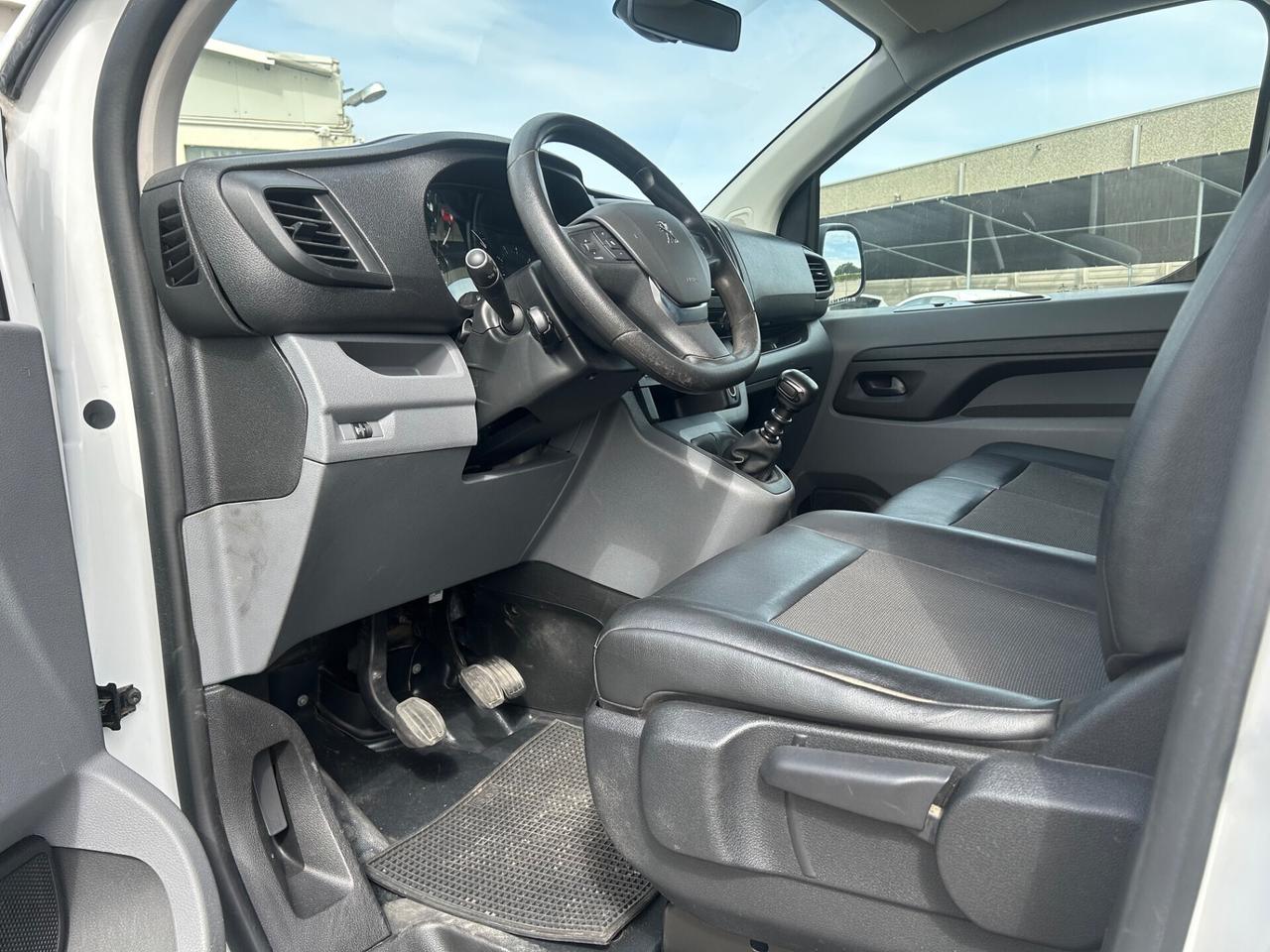 Peugeot Expert BlueHDi 120 cv ESCLUSA IVA