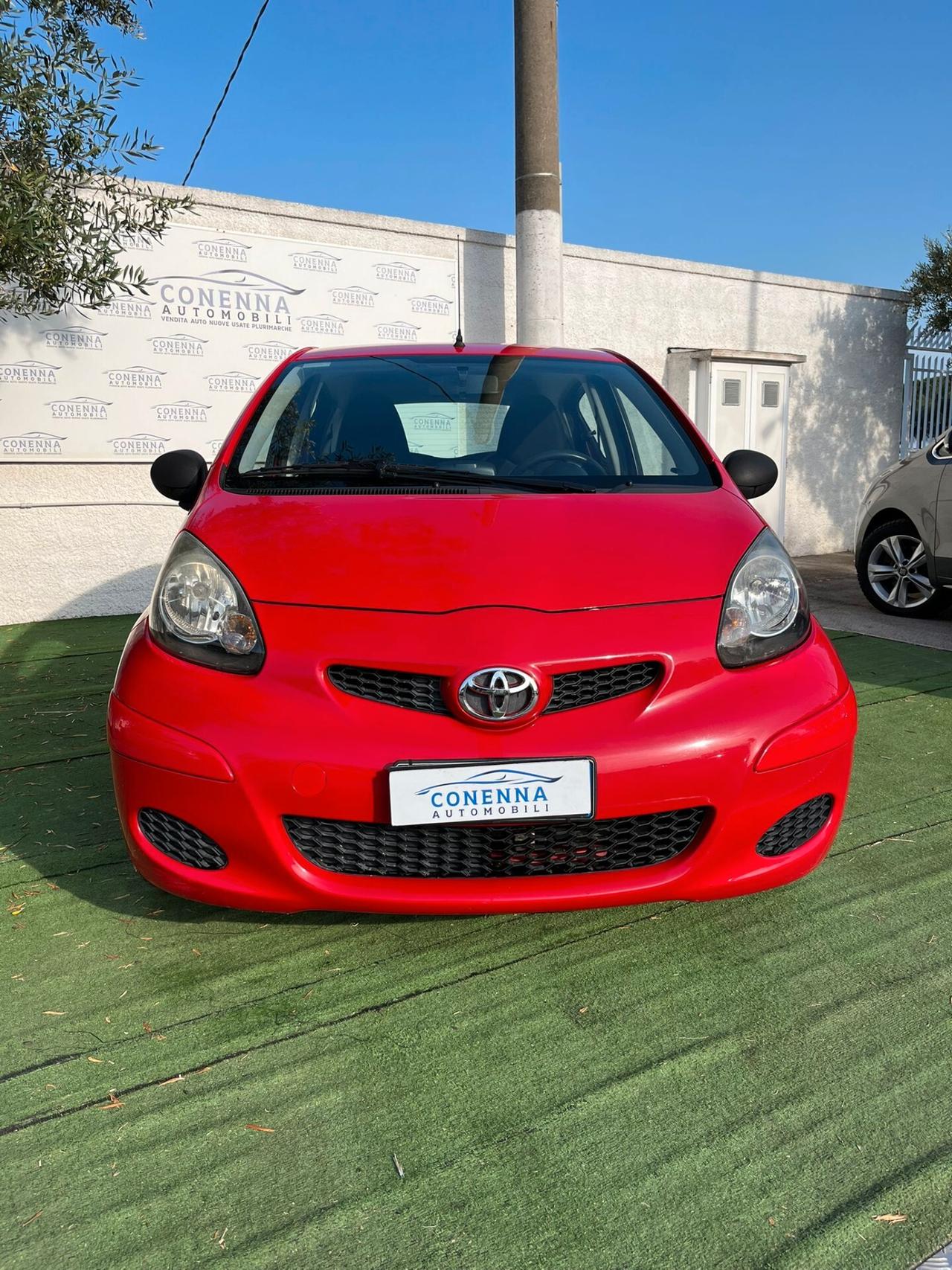 Toyota Aygo 1.0 12V VVT-i 5 porte Sol Connect