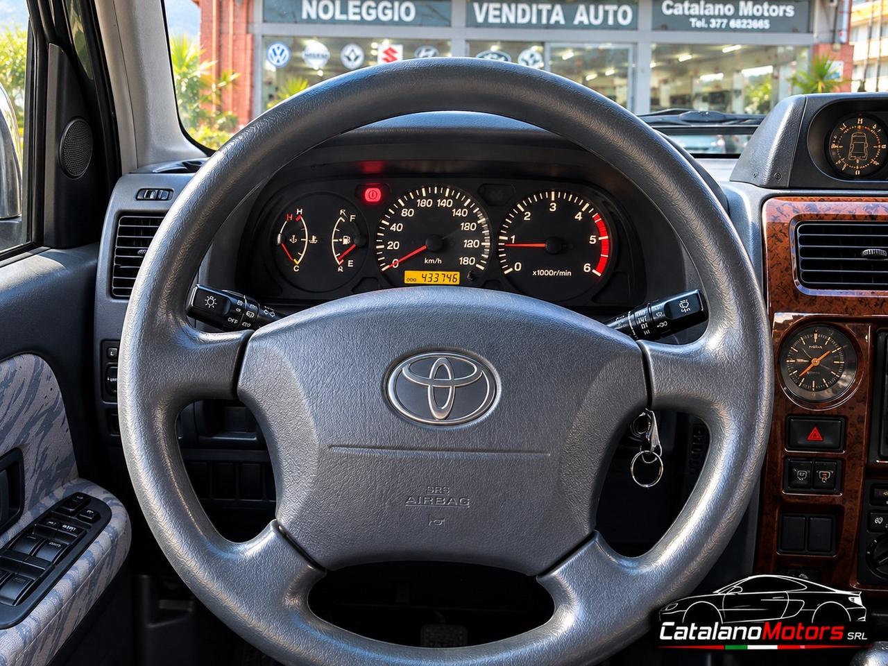 Toyota Land Cruiser 3.0 Tdi D-4D cat 3 porte KDJ90 GX