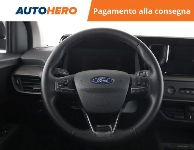 FORD Tourneo Courier 1.0 EcoBoost Titanium