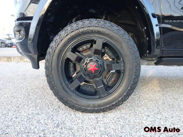 DODGE RAM MILITEM MAGNUM 5.7 GPL V8 Laramie N1