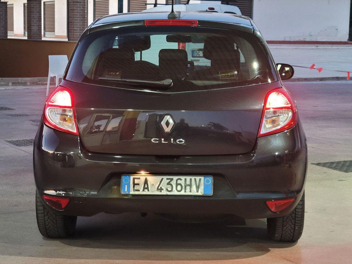 RENAULT - Clio - 1.2 5p. GPL Dynamique