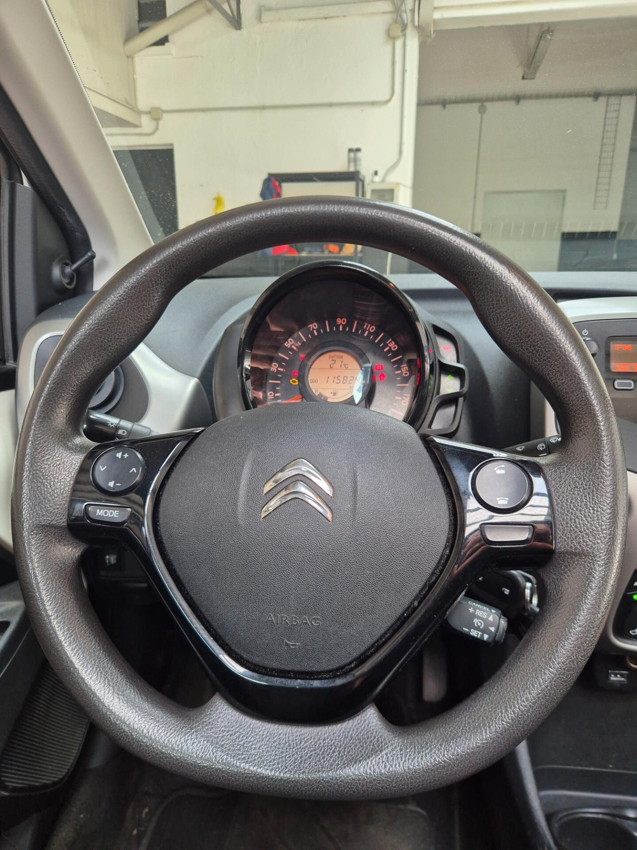 Citroen C1 cabrio benzina neo patentati