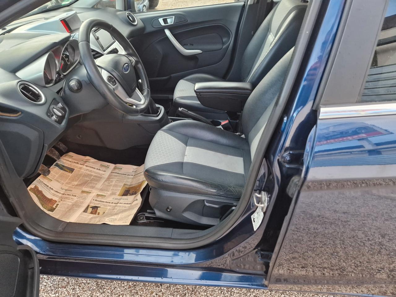 Ford Fiesta Ikon 1.6 TDCi 95CV 5 porte