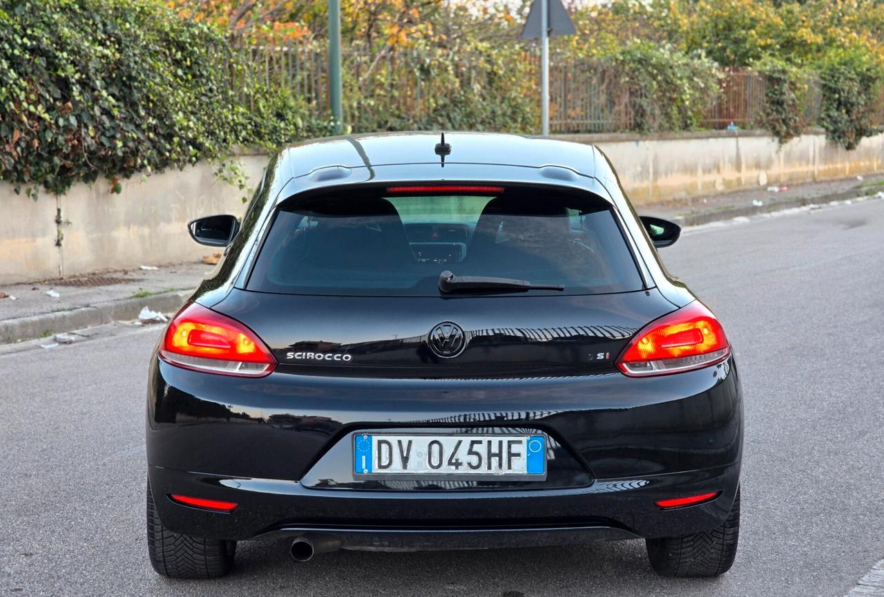 VOLKSWAGEN SCIROCCO 1.4 TSI TOTAL BLACK NUOVISSIMA