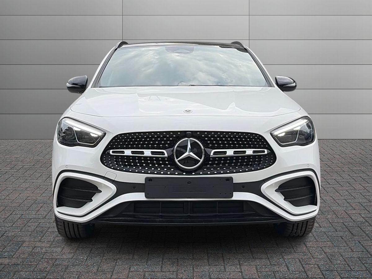 Mercedes-Benz GLA 200 d