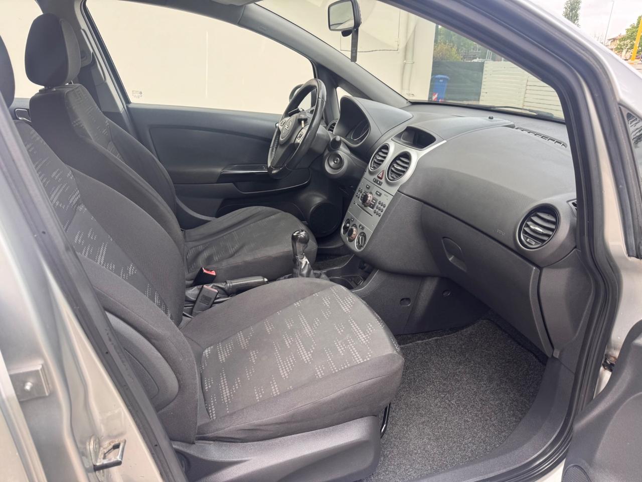 Opel Corsa 1.2 85CV 5 porte GPL Elective OK NEOPATENTATI