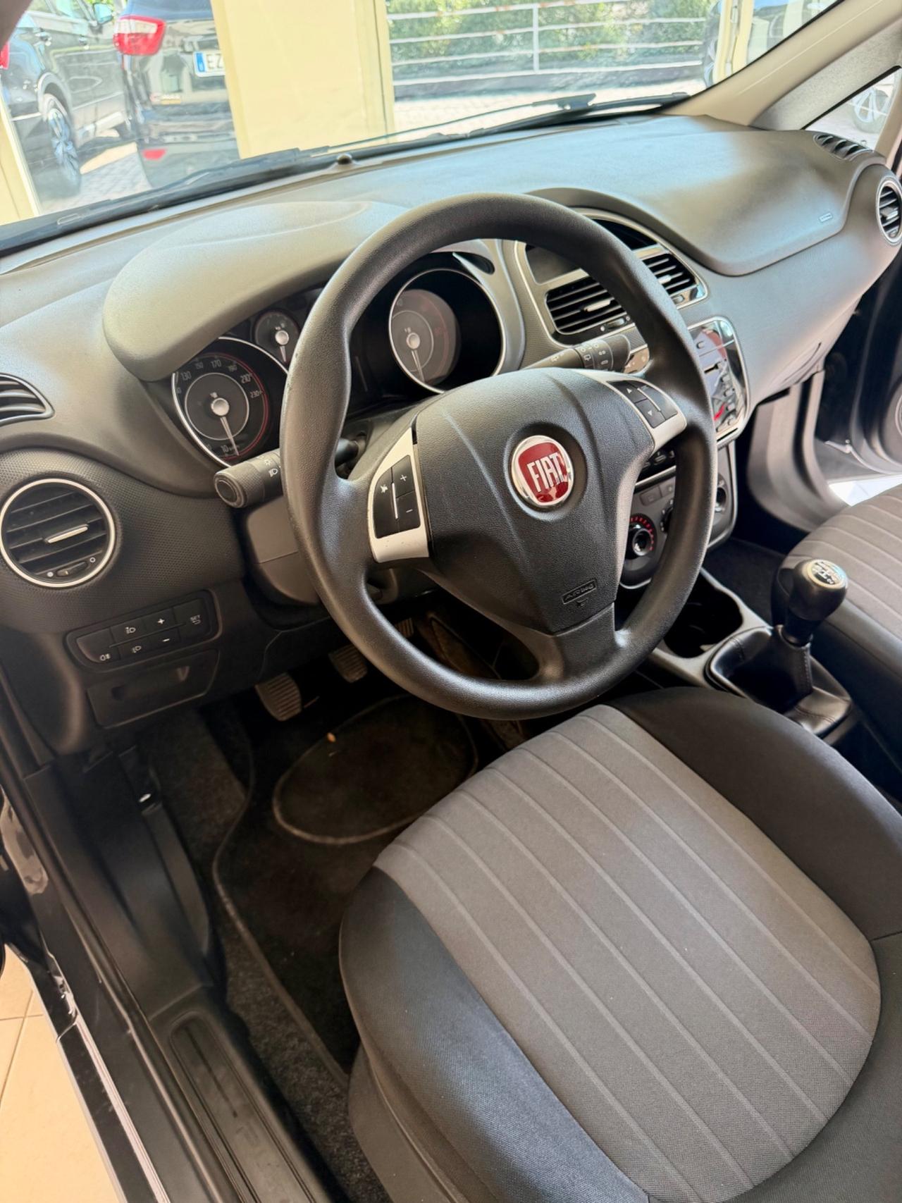 Fiat Punto 1.3 MJT II S&S 95 CV 5 porte Street