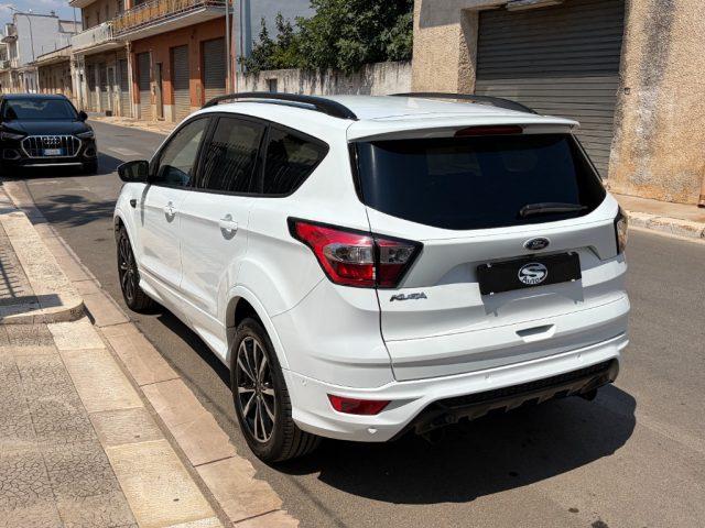 FORD Kuga 1.5TDCI 120 ST-Line