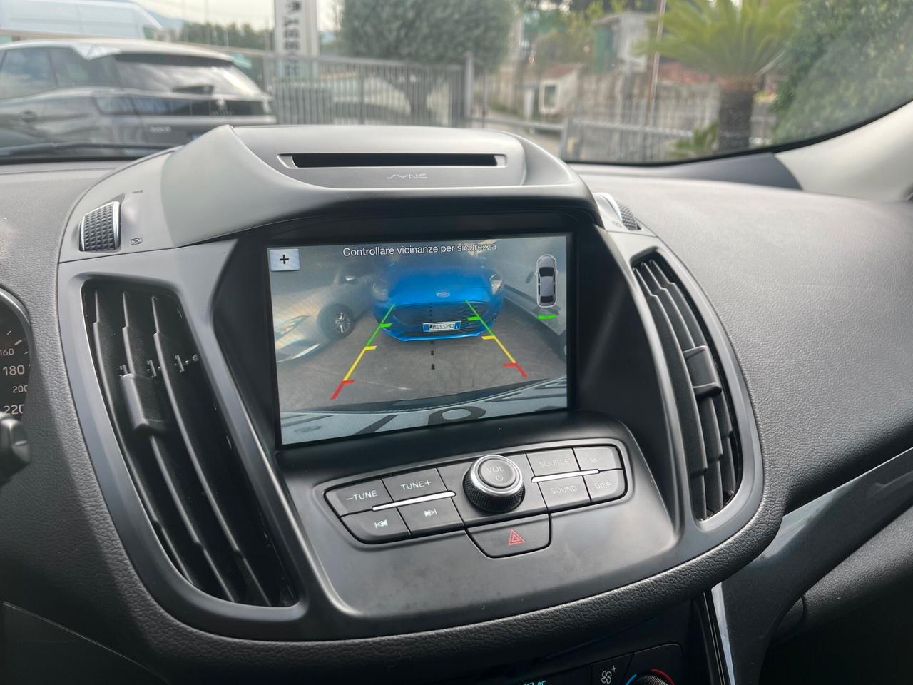 Ford Kuga 1.5 TDCI 120 CV S&S 2WD Titanium