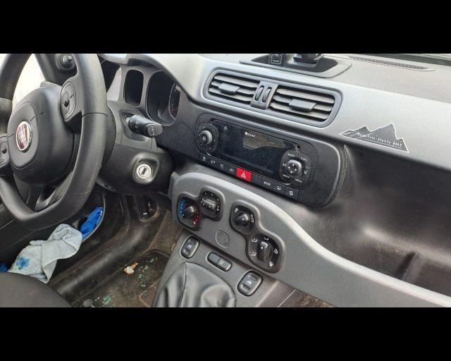 FIAT New Panda 1.0 hybrid 70cv City Cross 5 posti