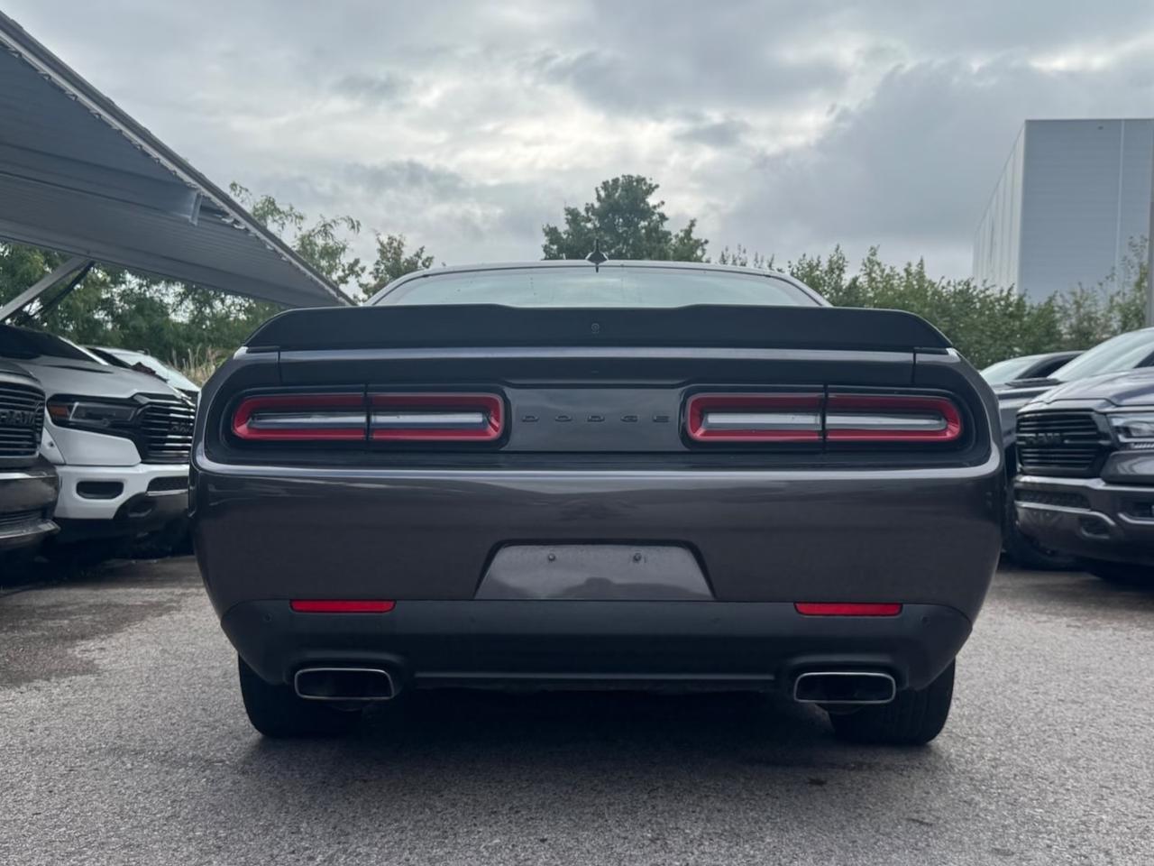 Dodge Challenger 5.7 v8 R/T