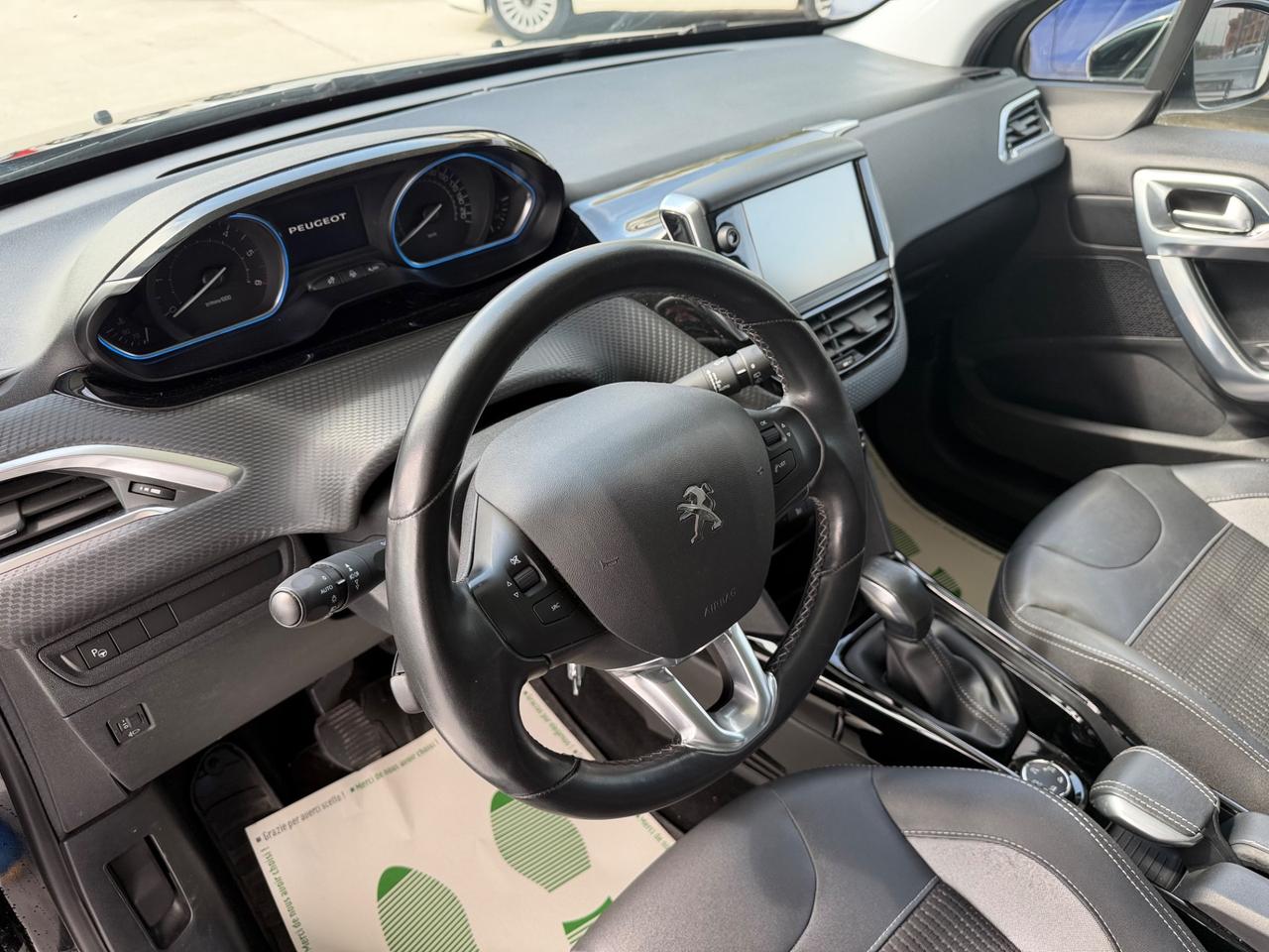 Peugeot 2008 BlueHDi 100 Allure