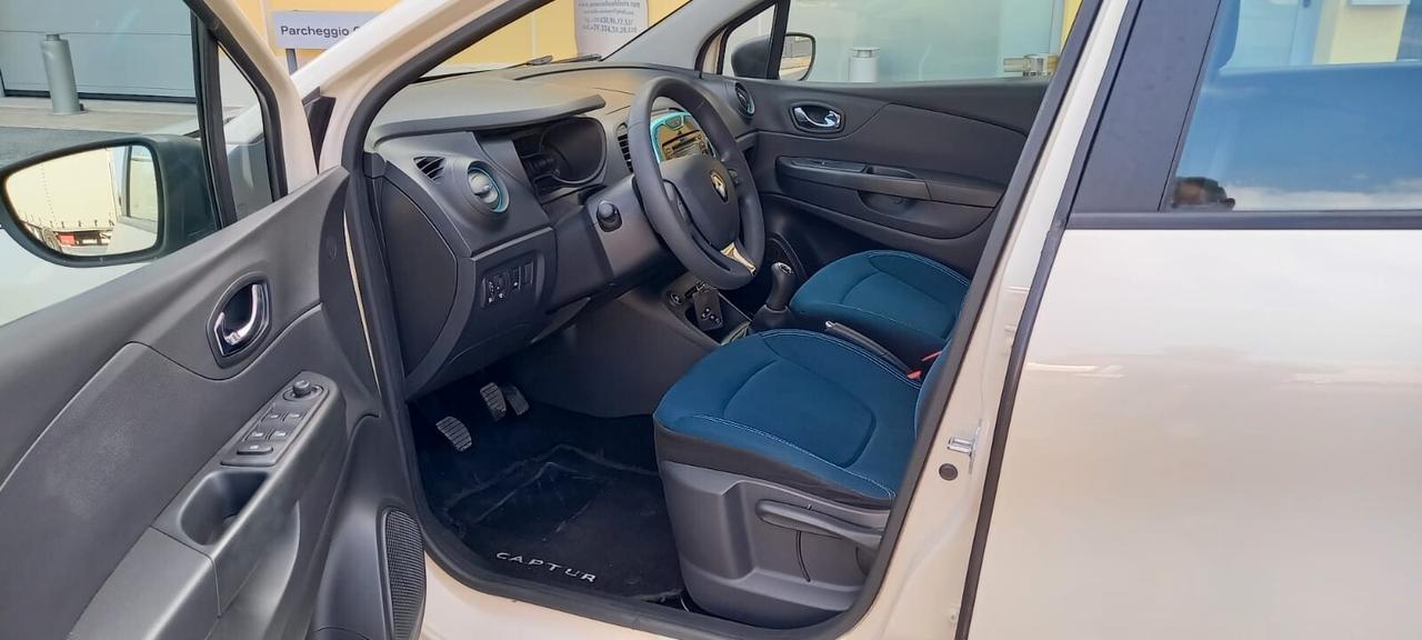 Renault Captur Benzina cc. 900 Turbo 5 Porte 5 Posti UTILIZZABILE X I NEOPATENTATI 2025....!!!!