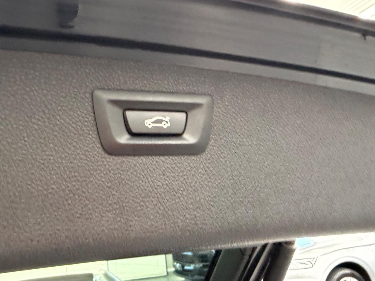 Bmw 320d xDrive Touring Sport