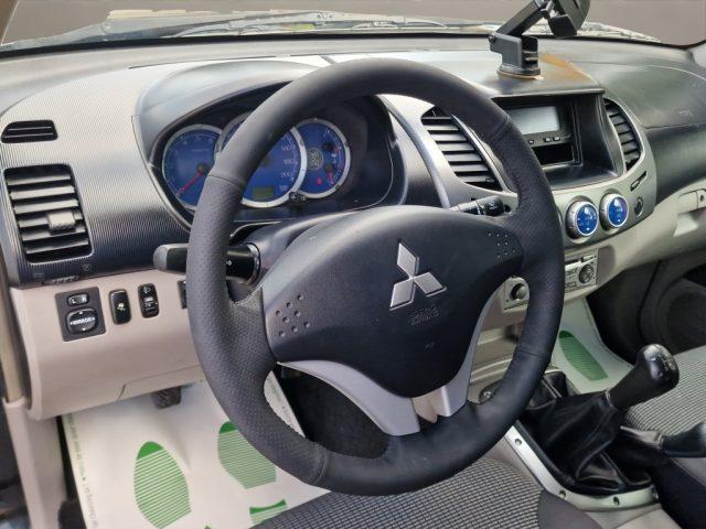 MITSUBISHI L200 2.5 DI-D/136CV Double Cab Invite