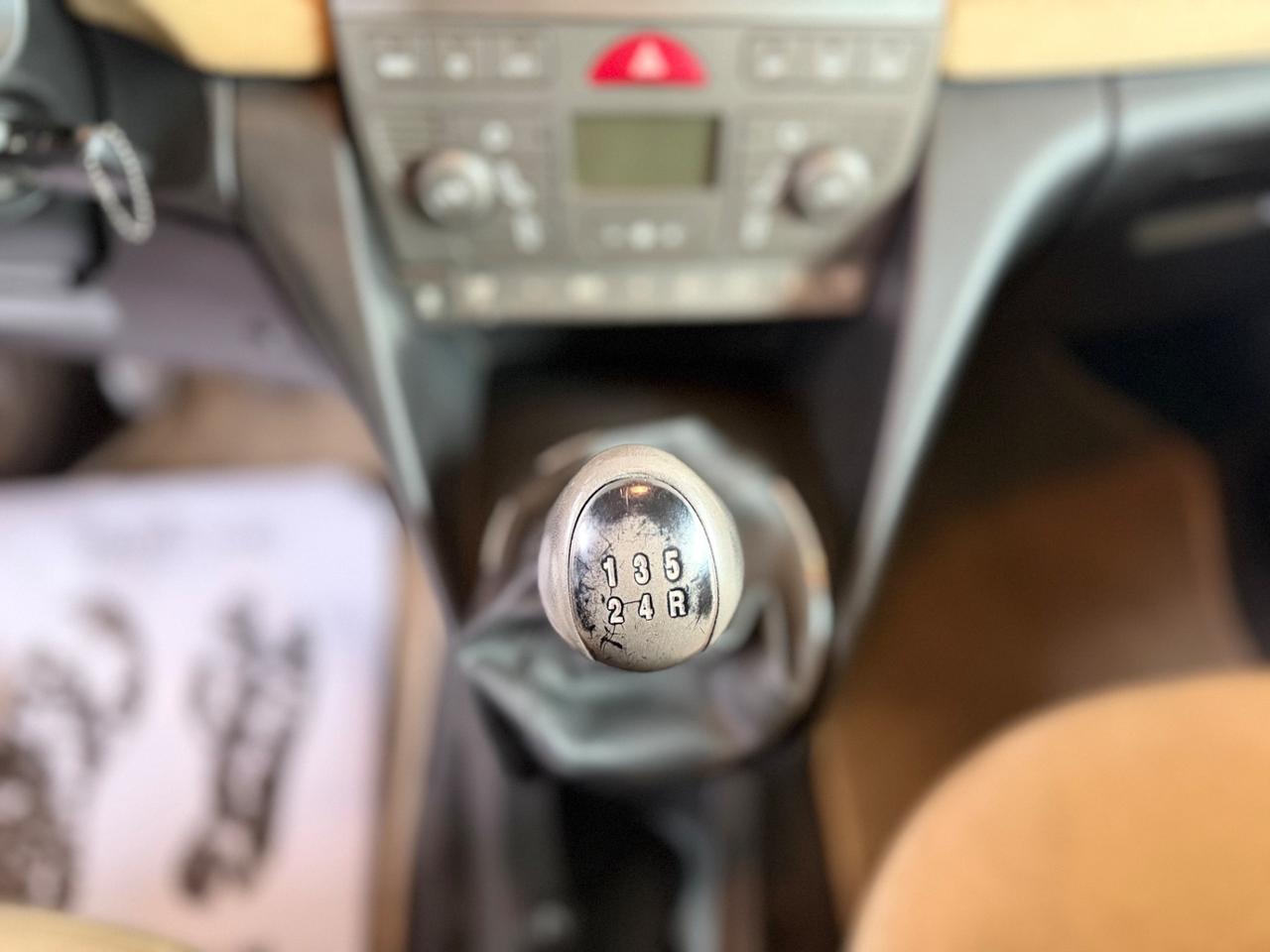 Lancia Ypsilon 1.3 Multijet 16V Platino NEOPATENTATI