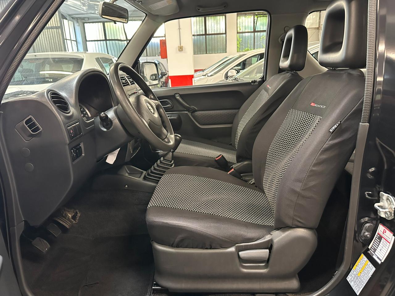 Suzuki Jimny 1.3i 16V cat 4WD JLX