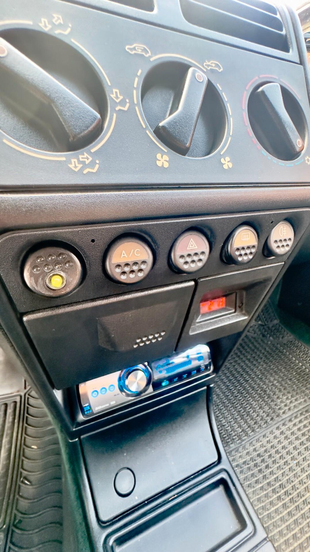 Peugeot 205 1.9 cat 3 porte GTI