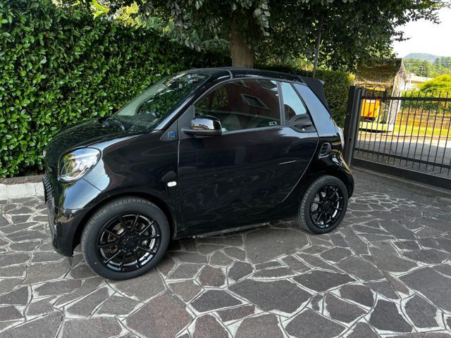 SMART ForTwo EQ cabrio Prime 22 KW....OK NEOPATENTATI....