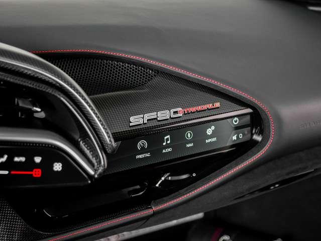 Ferrari SF90 Stradale