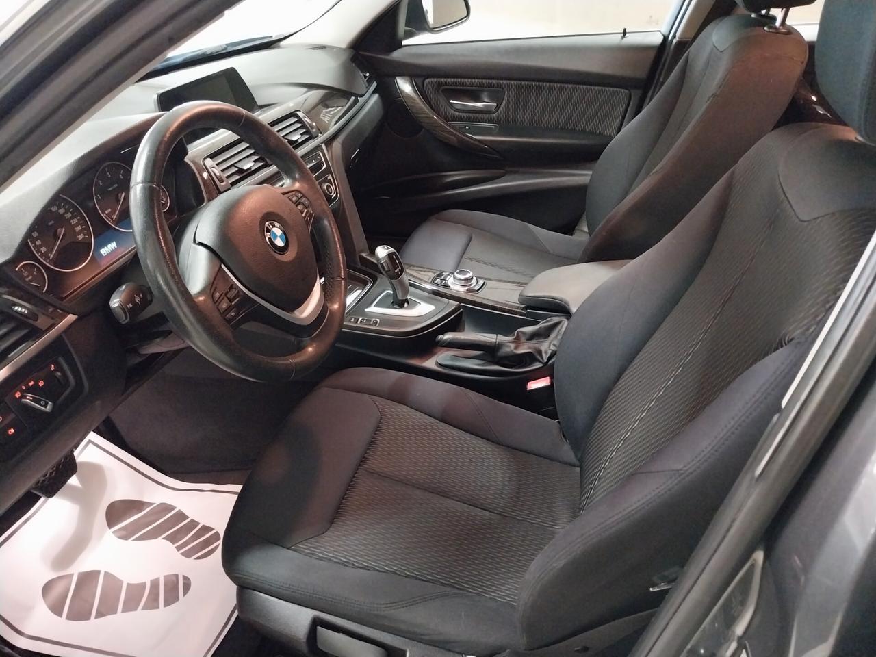 Bmw 316 316d Touring Luxury automatica