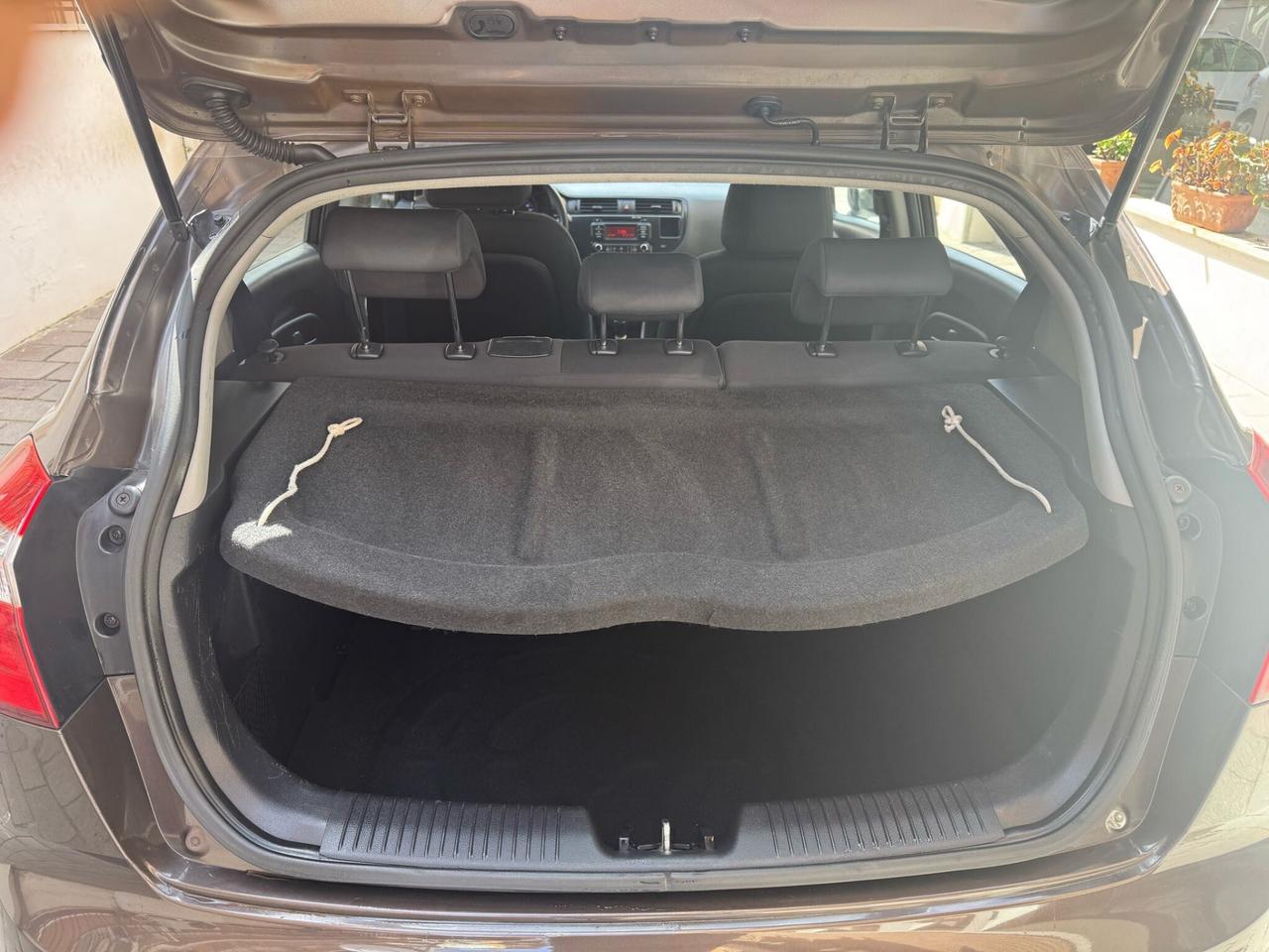 KIA Rio 1.2 CVVT 5P EX UNICO PROPRIETARIO