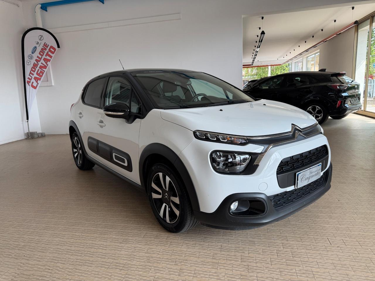 Citroen C3 1.2 83cv Shine Km43000 Neopatentati Bicolore