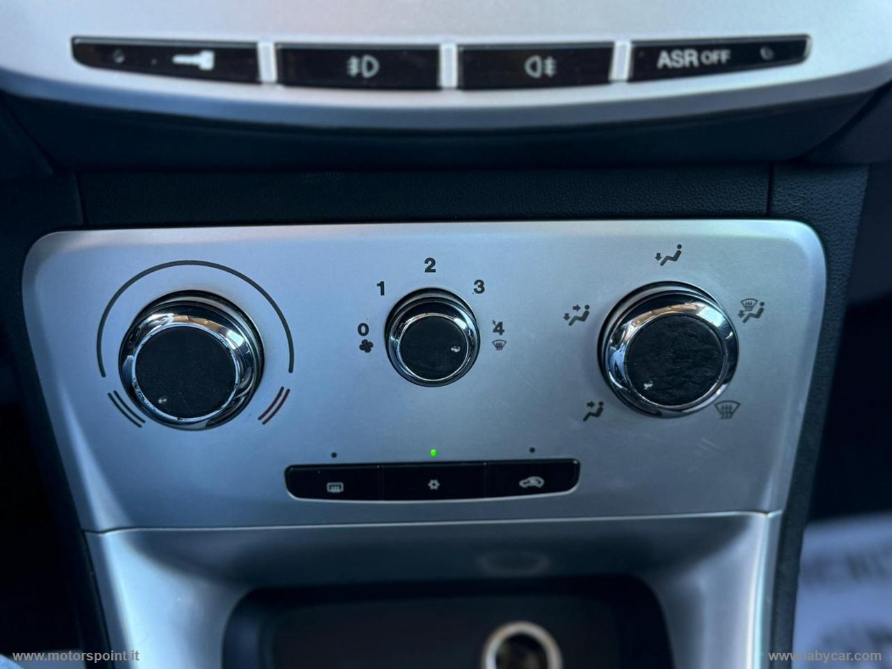 LANCIA Delta 1.6 MJT Platino